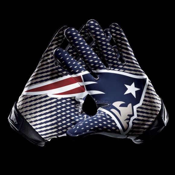 Meet your Posher, Pamela - Picture 1 of 1